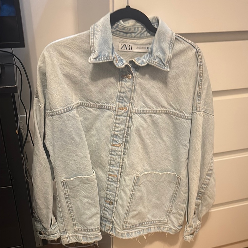 Zara Light Wash Denim Jacket